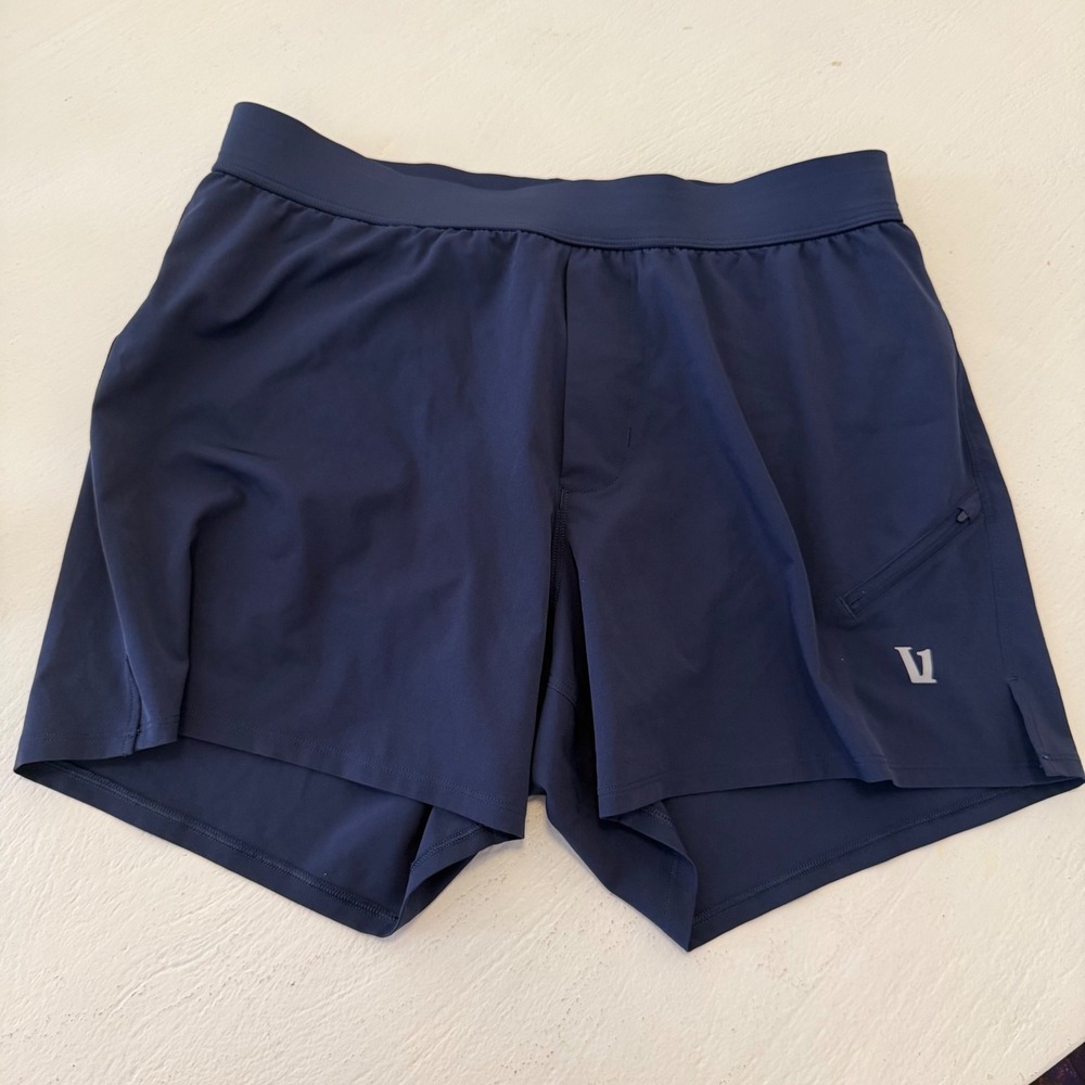 Vuori Women Navy Blue Performance Training Shorts Size S Zipper Pockets Lined